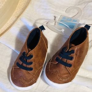 4/$20 Infant shoes from Children’s place